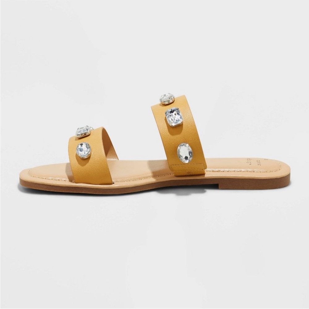 Tan sandals with rhinestones. Women’s sizes 11. A New Day Brand NWT - Picture 3 of 9
